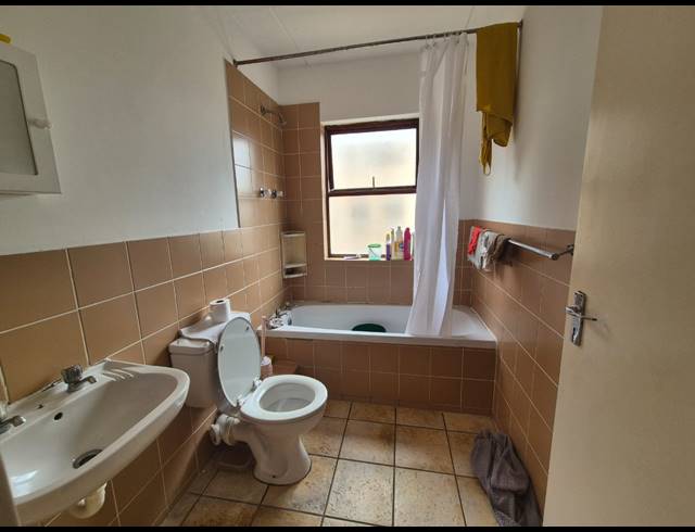 2 BEDROOM APARTMENT FOR SALE IN PARKLANDS